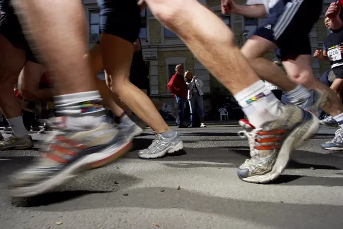 Feet in a marathon race