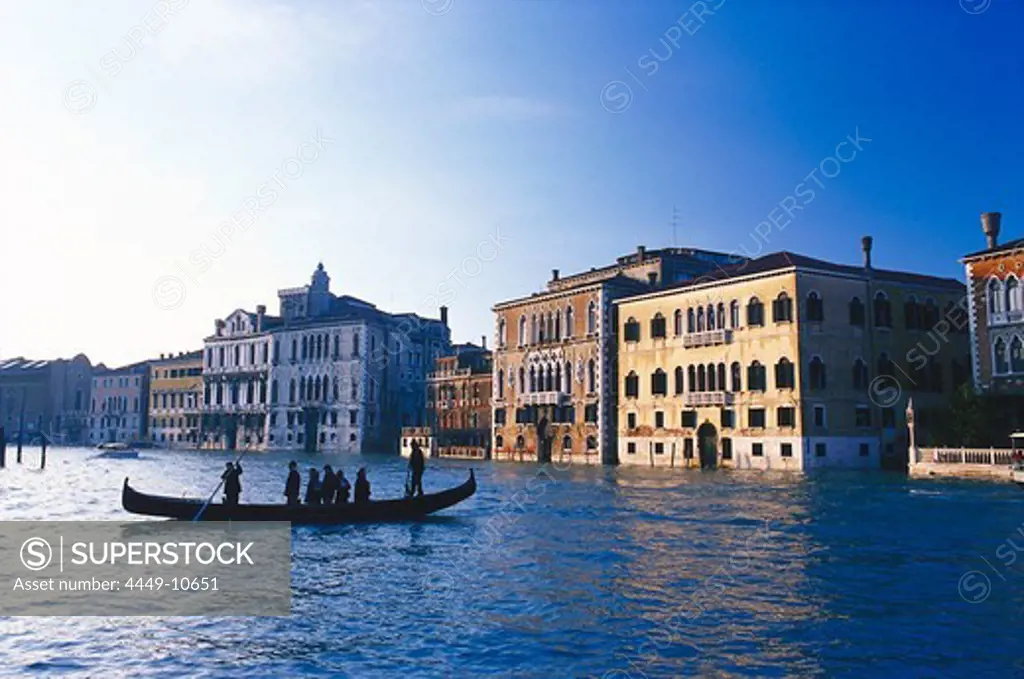 Traghetti going across Canale Grande, Venice, Veneto, Italy