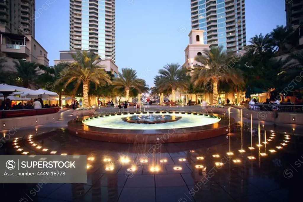 Fountain at Dubai Marina, Dubai, United Arab Emirates, UAE