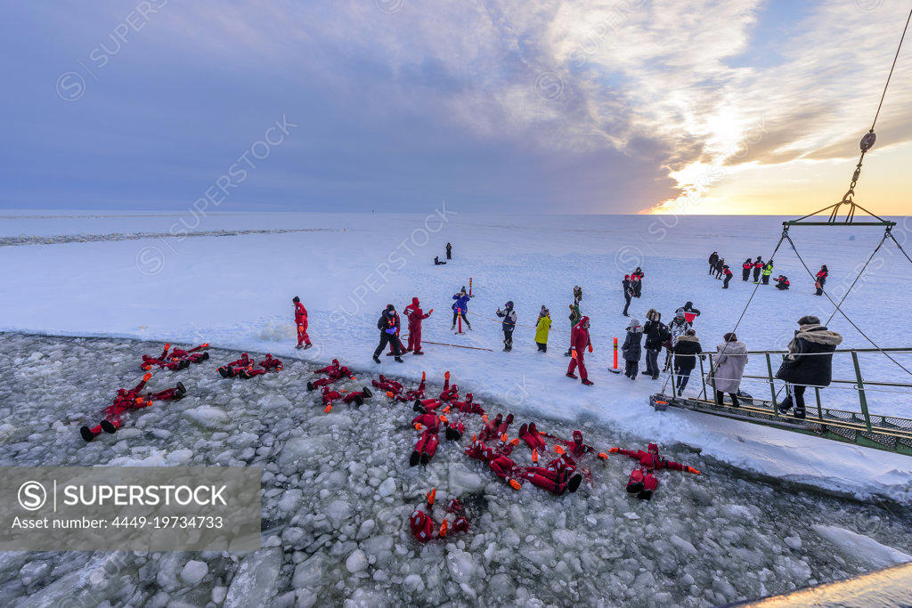 Finnish Ice Fishing - Personal Project :: Behance