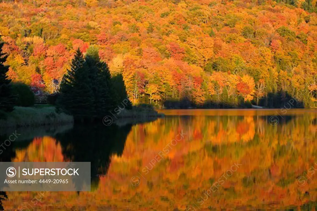 Lake at Dixville Notch in autumn, New Hampshire, USA