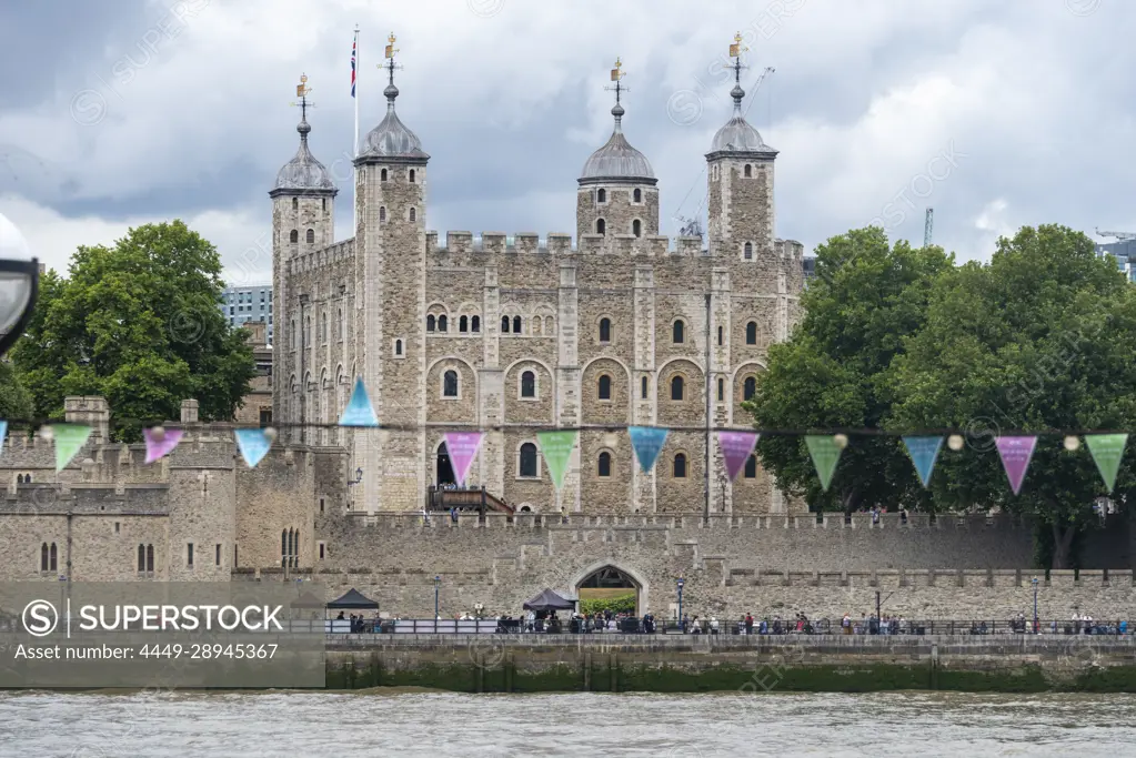 Tower of London, River Thames, London, UK