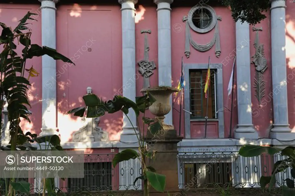 Downtown Santa Cruz, Plaza del Principe, Museo de Bellas Artes, Tenerife, Canary Islands, Spain