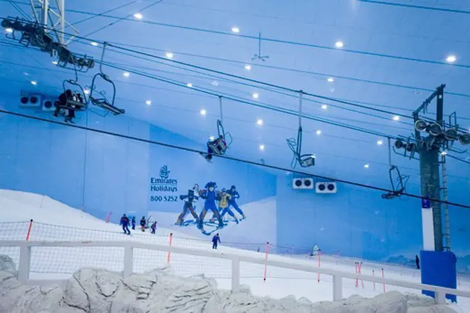 Dubai Mall of Emirates Ski dubai, Indoor skiing