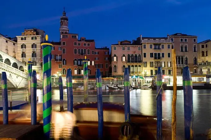 View of the Rialto Bridge, Venice, Italy, Europe