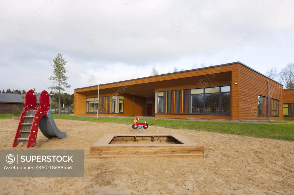 Sand Play, Outdoor Learning Environment