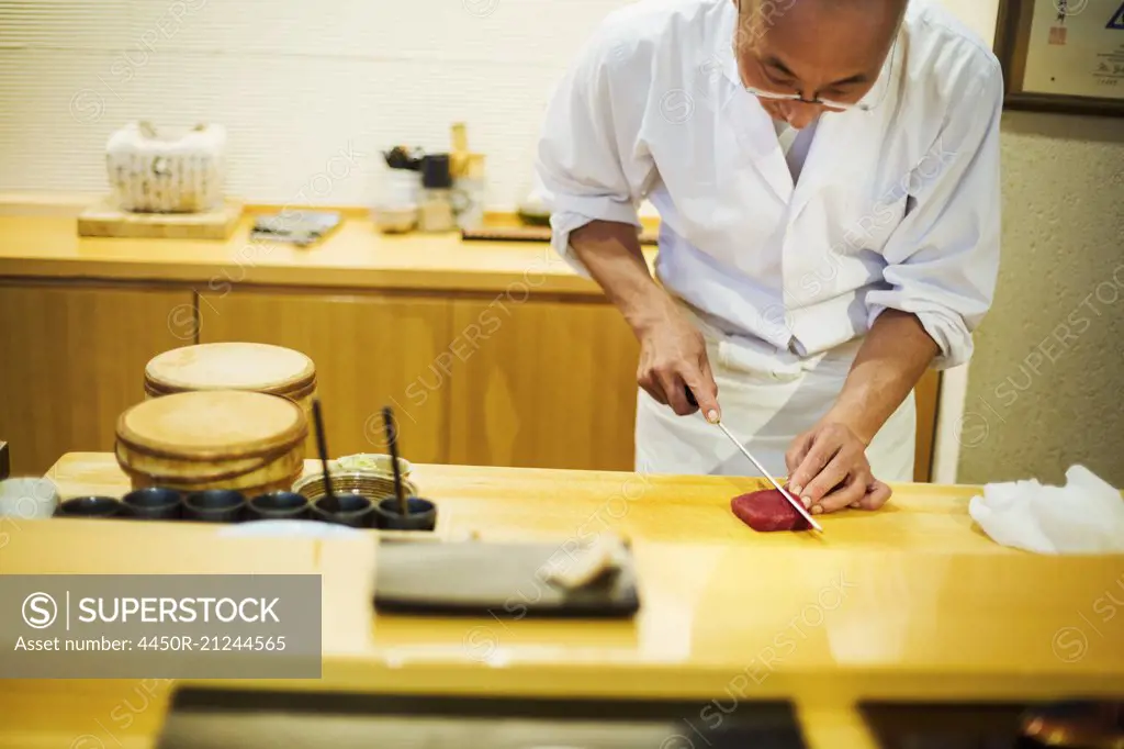 What does an Itamae Sushi Chef do? How to Become a Sushi Chef Itamae