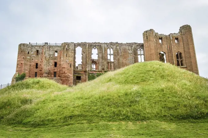 Exterior view of the medieval keep of Kenilworth Castle, Warwickshire.