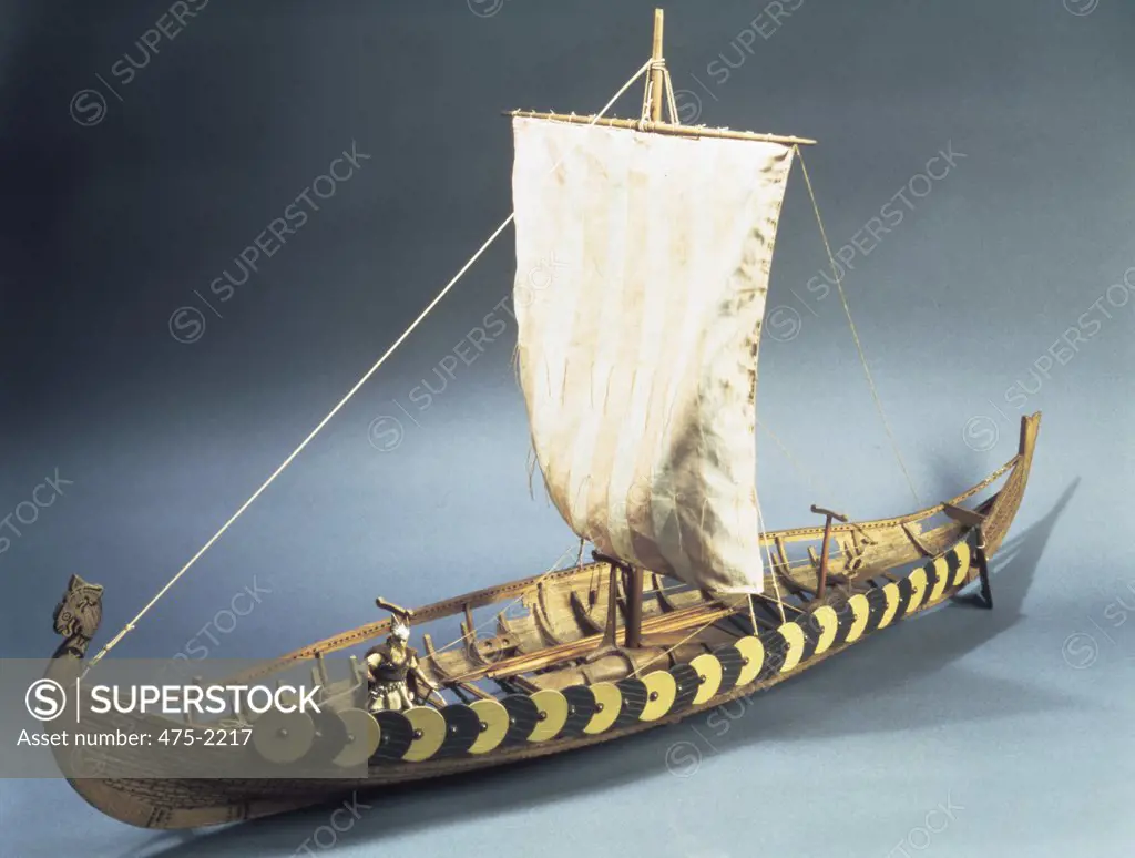 Viking Ship: The Gokstad Ship (Model) Science Museum, London 