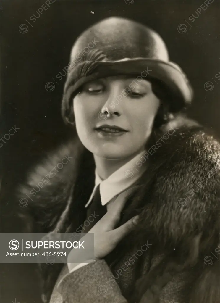 Portrait of Miss Frances McCann, New York's most beautiful model who is appearing at the Illustraters Show at the Central Theatre