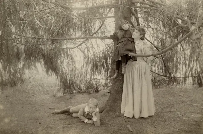 Portrait of mother with daughter and son