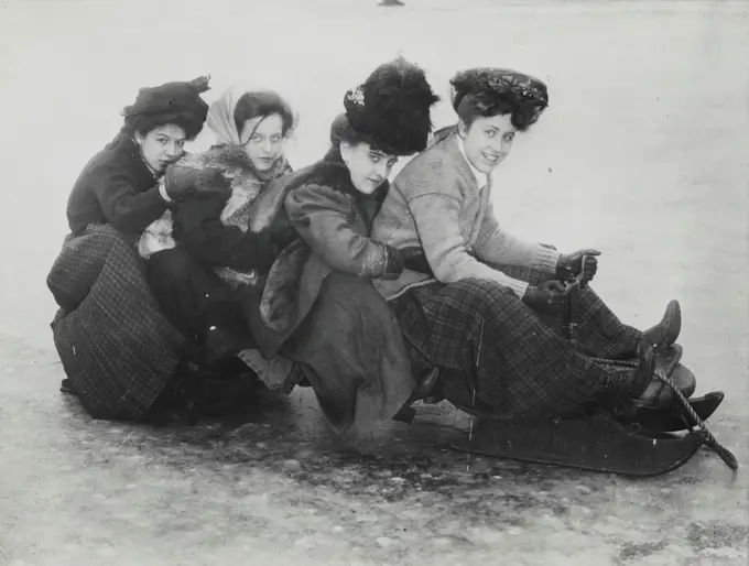 Winter sports, 1890's