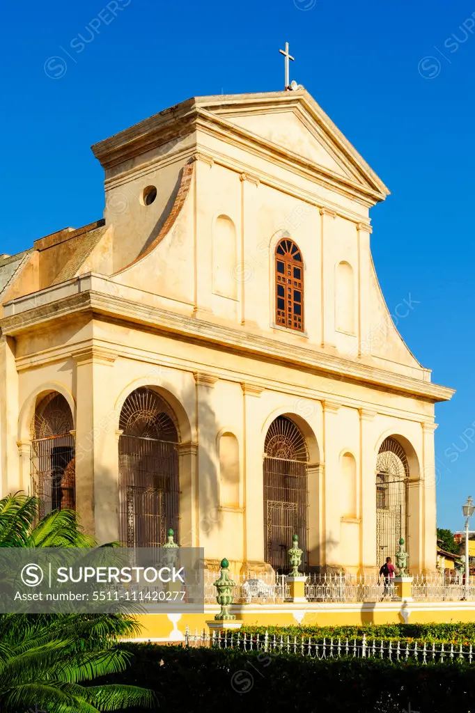 Cuba, Trinidad, Plaza Mayor, Iglesia de la Santisima Trinidad, Sancti Spiritus