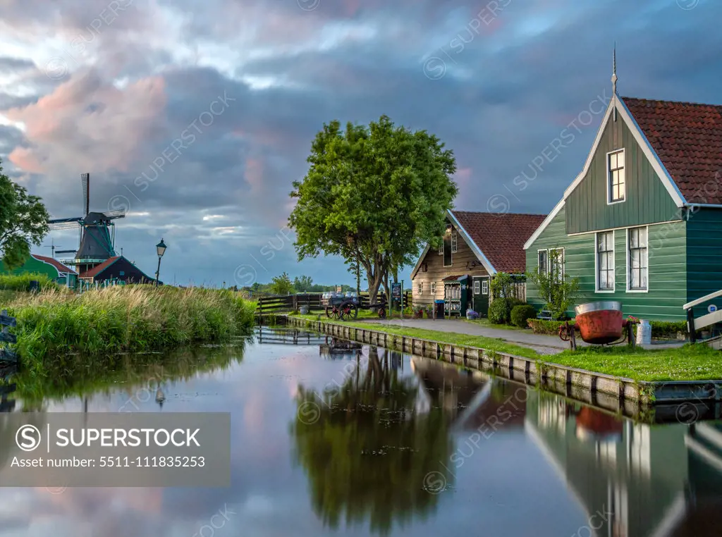 Traditional Wooden Haus, Zaanse Schans, Zaandam, Netehrlands