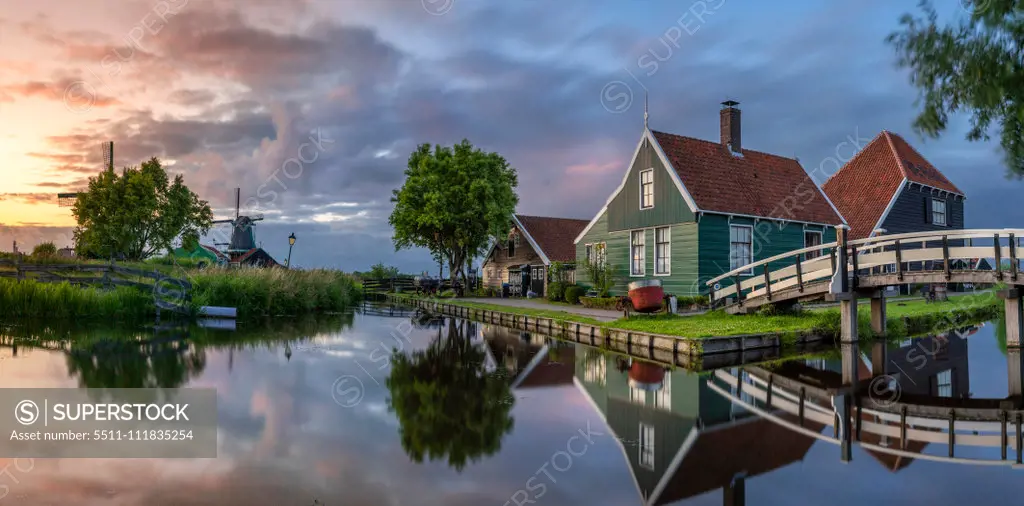 Traditional Wooden Haus, Zaanse Schans, Zaandam, Netehrlands