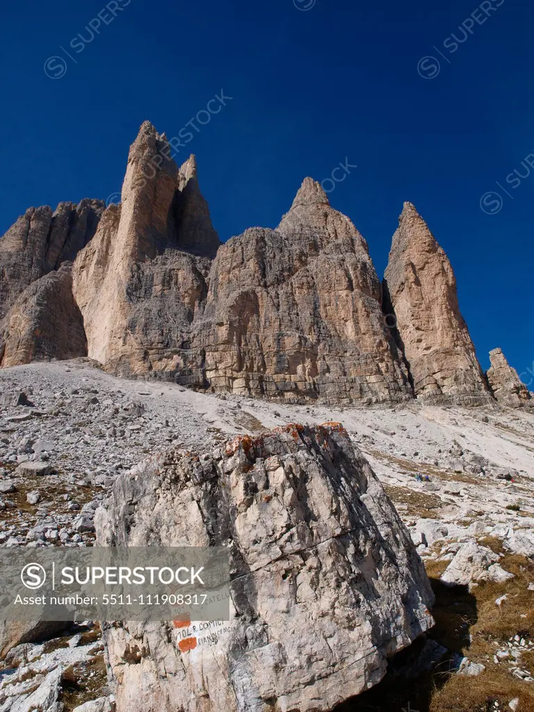 The Tre Cime, Dolomites, South Tyrol, Italy, Die Drei Zinnen;The Tre Cime, Dolomites, South Tyrol, Italy