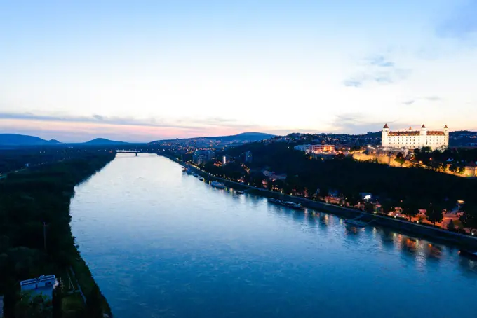 Bratislava, castle, river Danube, Slovak Republic, Pressburg