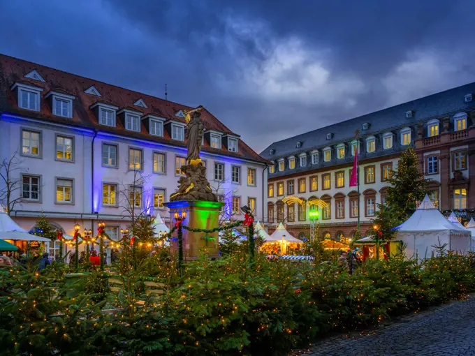 Christmas market at the Kornmarkt in Heidelberg, Germany