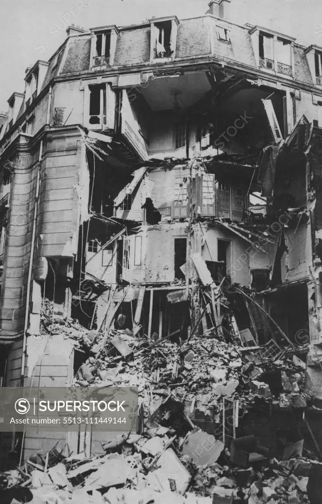 The Bombing of Paris -- A building completely destroyed in Paris after the ruthless bombing by German Planes. June 04, 1940. (Photo by Keystone).