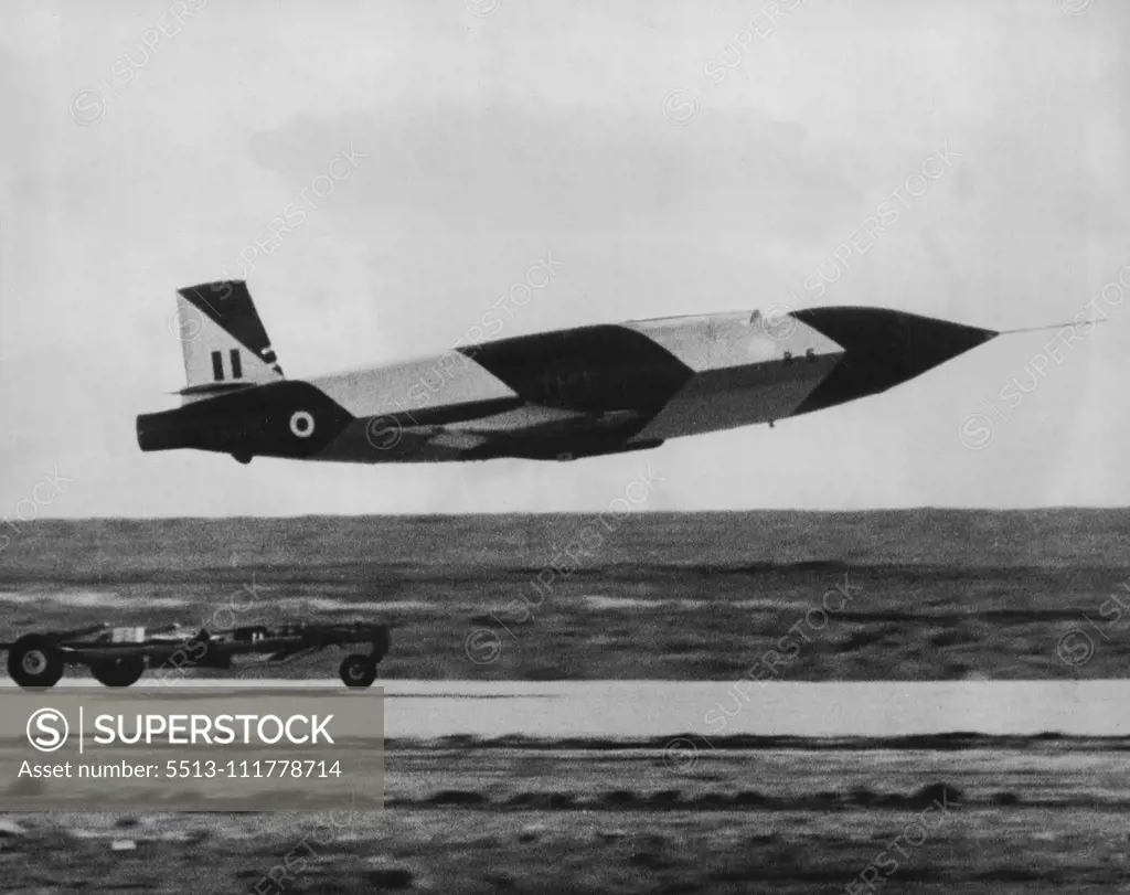 "Jindivik Mark I just after release from the take-off trolley". Jindivik leaves its take off trolley at Woomera. April 23, 1953.