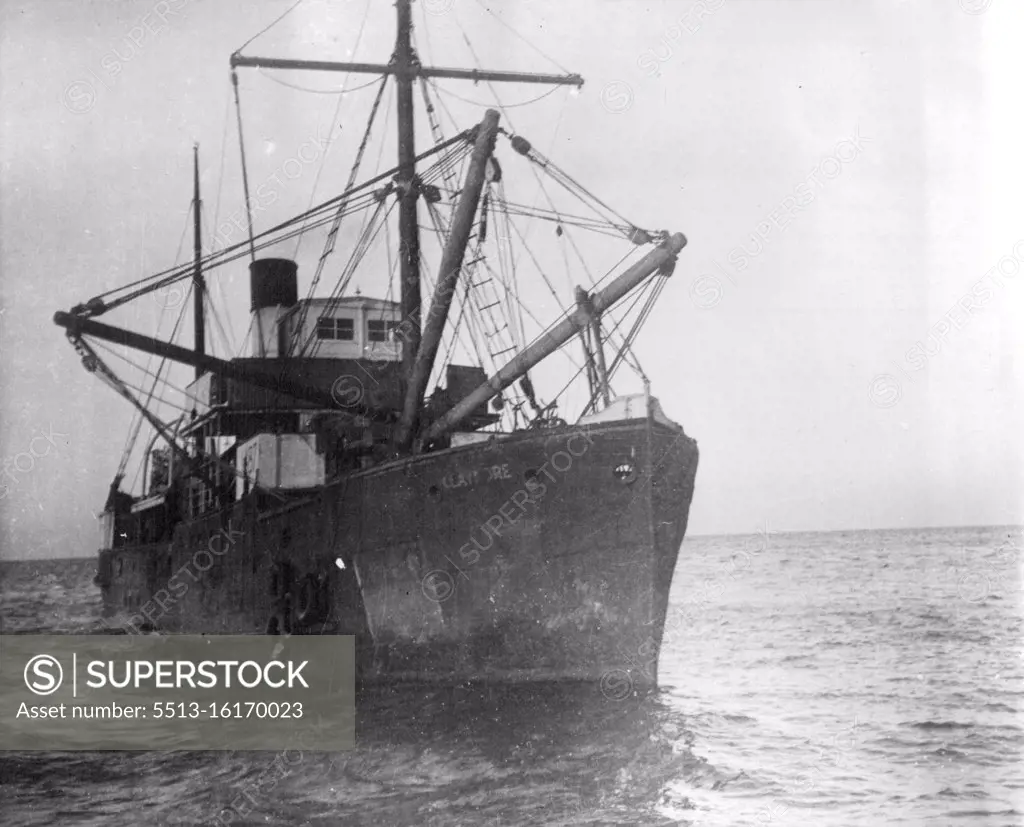 Johnstone..."People" The ship "Claymore". September 18, 1953. On 19 June 1940 she was under the command of Captain William Martin and had just left Auckland when, off Bream Head, Whangarei at 3.40 am, she struck a mine laid by the German auxiliary cruiser Orion and sank in 121 metres (70 fathoms) of water at 5.32 am. The mines were part of an extensive field of moored contact-type mines laid by the Orion on the night of 1314 June, and a further three mines were disposed of by minesweepers in the area. A secret and large consignment of gold from the Bank of England was in Niagara's strong room and went down with the ship. There were 295 boxes, each containing two ingots of gold (590 ingots total), valued at £2,500,000.[4 The gold was payment from the United Kingdom to the United States, which had not yet entered the war, for munitions supplies.The Claymore recovered 555 gold bars