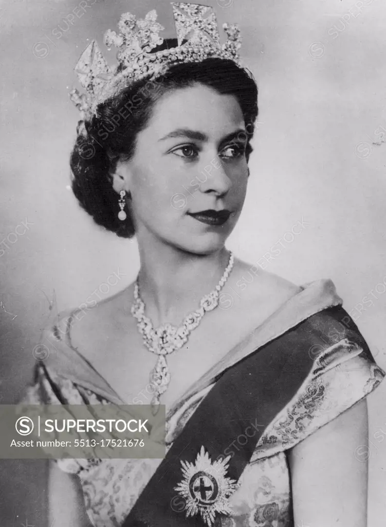 Queen's First Portrait Since Her Accession In the first formal portrait study to be taken since her accession to the throne, Her Majesty Queen Elizabeth II is seen in a gown of ivory brocade woven with gold and turquiose thread and with thrquoise velvet neckline. She is wearing the Sash and Star of the Order of the Garter, the necklace which was given her as a wedding present by the Nizam of Hyderabad, and a circlet of diamonds and pearls. July 8, 1952. 