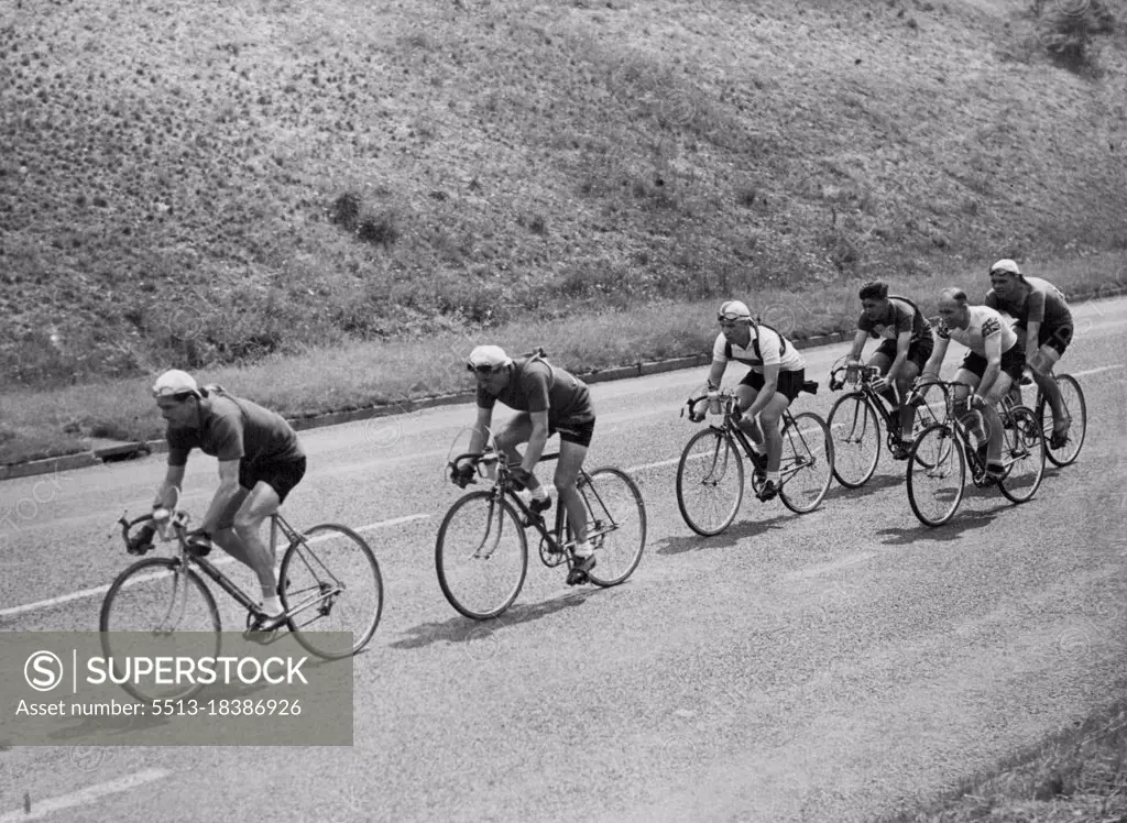 Australian Cyclists -- A. R. Strom and R. A. Arnold leading in a 500 mile race.How far are they going Only 500 miles! So Strom and Arnold appear to be taking it easy in the lead. September 01, 1951. (Photo by Sport & General Press Agency Limited.).