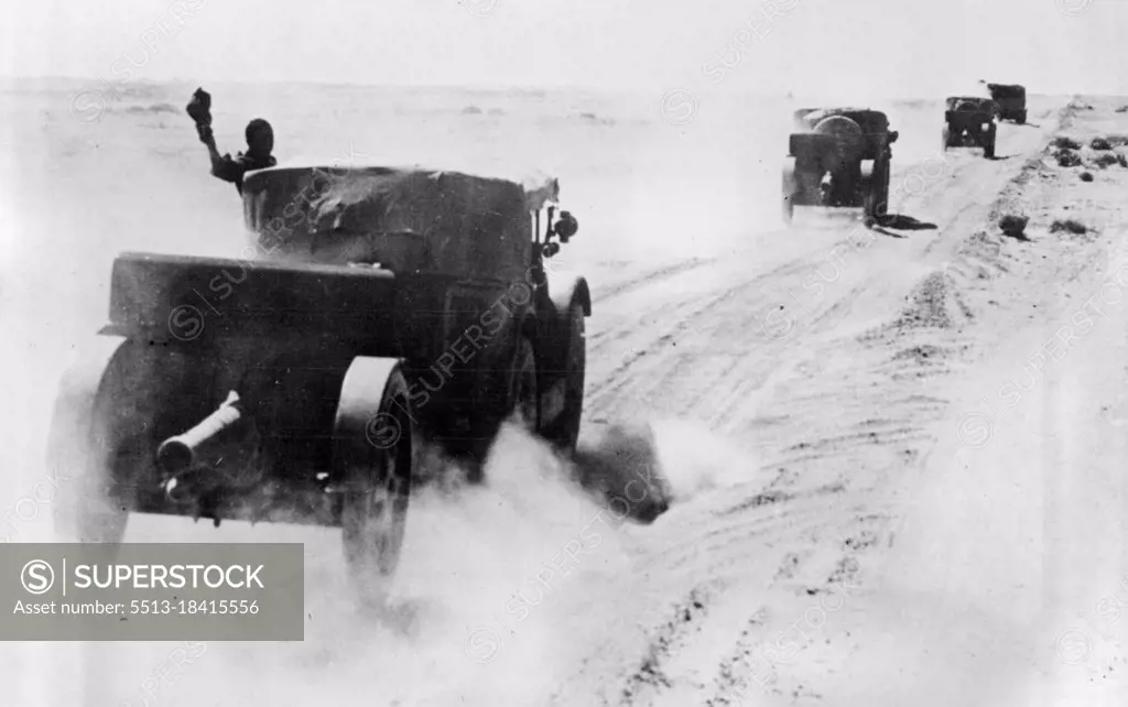 Italian Advance on Sidi Barrani Africa -- Field Guns being pulled over the African Desert , During the Italian Advance on Sidi Barrani. April 10, 1940. (Photo by ACME).