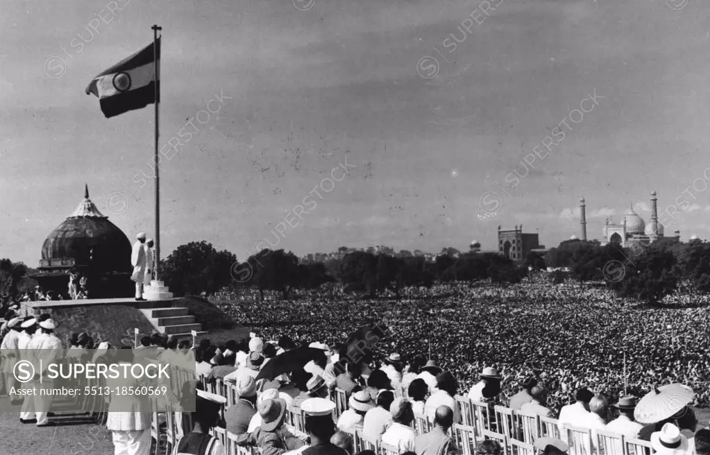 The Hon'ble Shri Jawaharlal Nehru, Prime Minister, addressing the mammoth gathering from the ramparts of the Red Fort Delhi on the eve of the Indian Independence Day, on August 15 - Earlier, he inspected the Guard of Honour presented by the contingent of Army, Navy and Air Force and Delhi Armed Police and unfurled the National Flag. Appearing along with him is the Hon'ble the Defence Minister, Sardar Baldev Singh. August 15, 1951.