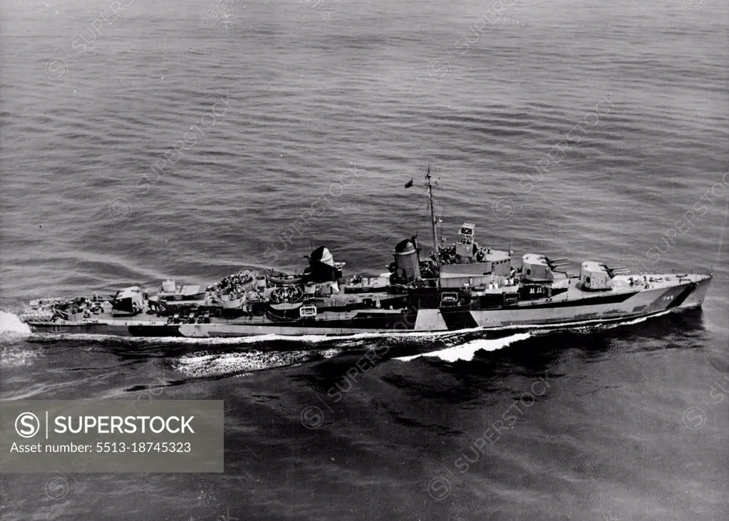 USS Brush - American Warships at Korea and Formosa. November 10, 1950. (Photo by Camera Press).