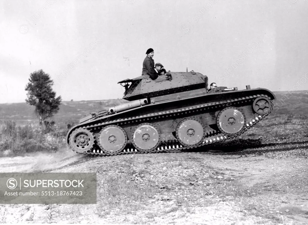 First picture of the new Covenanter cruiser tank described as an "armoured greyhound". It has an astonishing turn of speed, and a terrific fire power. The tank was named by the Minister of Supply, Lord Beaverbrook. It will doubtless prove as fierce a fighter as the Covenanters of the 17th Century. December 16, 1948. (Photo by London News Agency Photos).