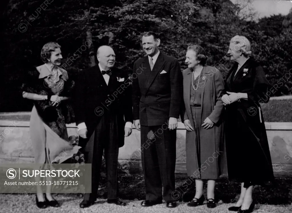 Churchill with King, Queen of Denmark - Left to Right, In the Garden of Fredensborg Castle, 30 miles from Copenhagen, are; Queen Ingrid, Mr. Winston Churchill, King Frederick, The Dowager Queen Alexandrine, and Mrs. Churchill, Oct 10.The Churchill's Guests of The Danish Resistance Movement, are staying at the Castle with the King and Queen of Denmark, during their Three-Day Visit. October 11, 1950. (Photo by Asociated Press Photo).