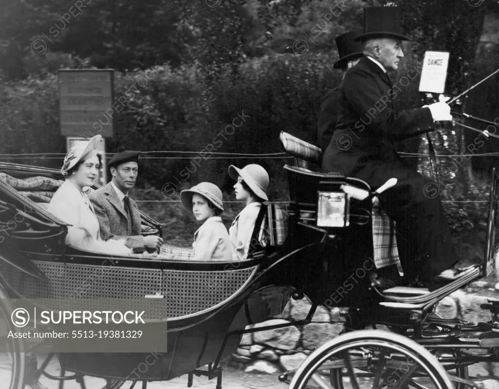 King, Queen And Princesses Drive To Church At  Crathie -- H.M. the King, together with the Queen, Princess Elizabeth and Princess Margaret driving to church at Crathie, Aberdeenshire, from Balmoral. August 21, 1939. (Photo by The Topical Press Agency Ltd.)
