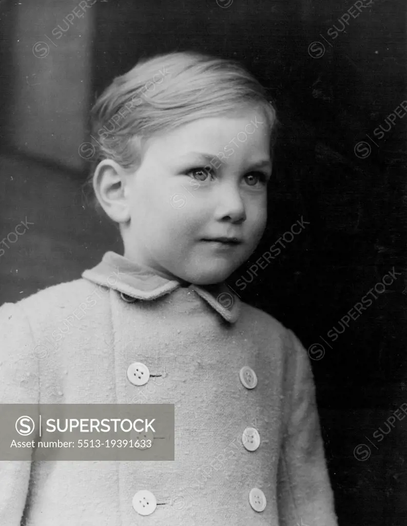 A new picture of Prince William - Sen of the Duke & Duchess of Gloucester,  who is now two years and seven months old. July 14, 1944. - SuperStock