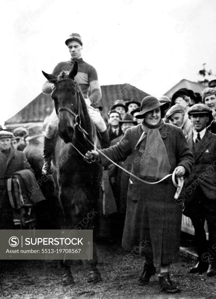 Racing At Cheltenham. Gold Cup Day - The Cheltenham Gold Cup. Miss D. Paget leads in her winner "Roman Hackle" (E. Williams up). March 20, 1940. (Photo by Sport & General Press Agency Limited.).