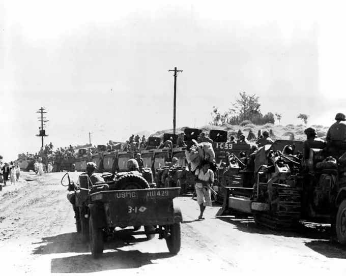 American Troops in Korea. November 23, 1950. (Photo by United States Information Service).