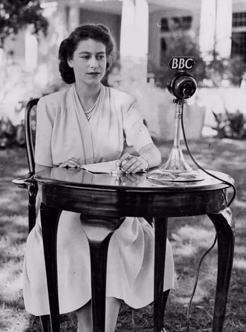 Princess Elizabeth's 21st Birthday Speech -- Princess Elizabeth broadcasting her speech. Princess Elizabeth, who celebrated her 21st birthday, at Capetown to-day, broadcast a speech to the ***** of the Empire from the gardens of Government House at Capetown this evening. May 21, 1947. (Photo by Topical Press).