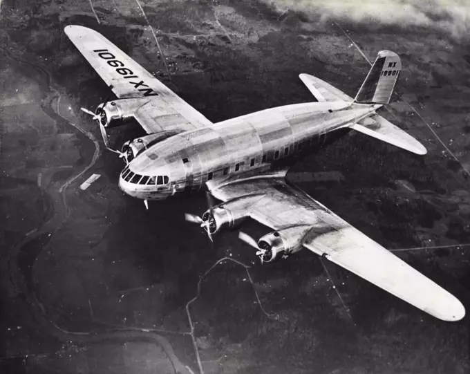 New Boeing Stratoliners has Successful Test. - The only two of her 11000 horsepower engines Turning Over, The new Boeing Stratoliner was put through a successful test at Boeing field on January 21. The Huge ship carried a maximum capacity load of 45,000 pounds and climbed to well over 10, 000 feet. The ship is designed to cruise at 245 miles per hour. January 23, 1939. (Photo by Wide World Photo).