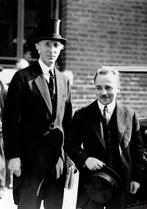 World Economic Conference in London -- Dr. Engelbert Dollfus, the Austrian Chancellor, with Baron Franckenstein, the Austrian Minister, leaving. January 1, 1933.