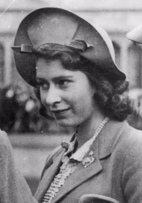 Queen Elizabeth II - Portraits Prior to 1950. February 22, 1944. 