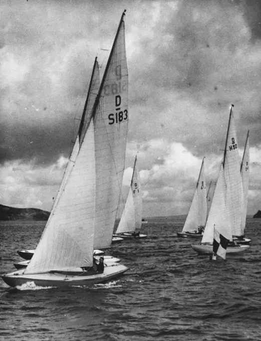 Olympic Games : Olympic Yachting At Torbay - Yachts get away at the start of the Dragon class. L to R. "Slagnoken" (Sweden) S. 183, "Allegro" (France) (F.1), "Pamfsero" (Argentina) (A.1), "Joy" (Holland) (H.50) and "Ausonia" (Italy). August 03, 1948. (Photo by Reuterphoto).