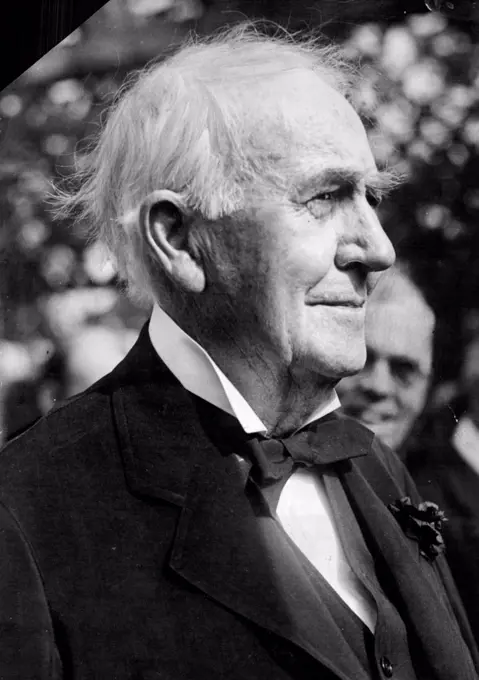 An Intimate Picture Of Thomas Alva Edison On His 83rd Birthday.A pictorial closeup of Thomas Alva Edison, aged Wuzard of invention, made at his winter home at fort myers, on Tuesday Feb. 11th, when Mr. Edison was receiving world-wide felicitations on the occasion of his eighty-third birthday. April 1, 1930. (Photo by International Newsreel Photo).