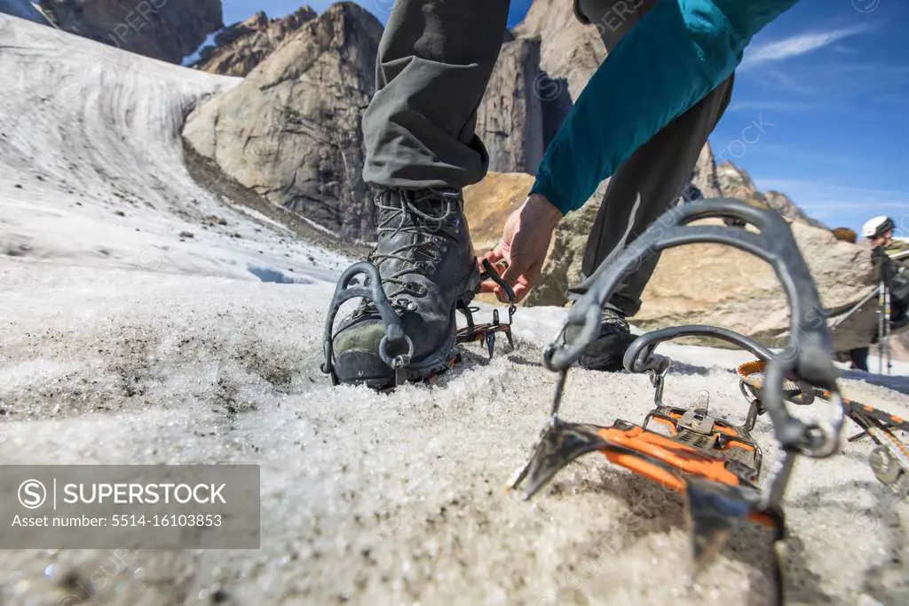 Glacier crampons hot sale