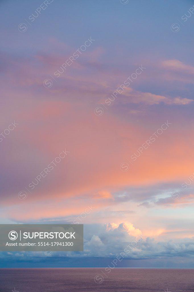 Sea Pink Sunset, Lislary