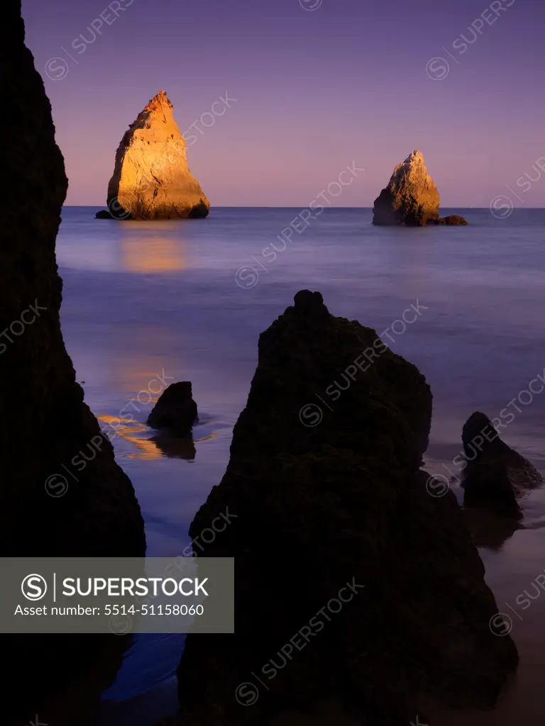 A colorful sunset on Praia da Marinha beach, Lagoa, Algarve, Portugal