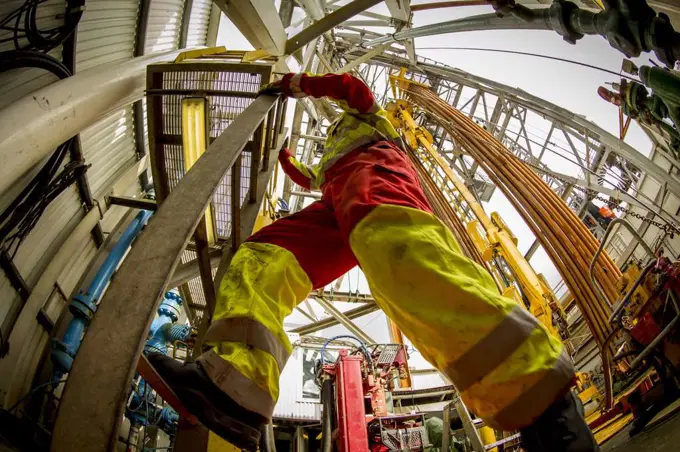 STAVANGER NORWAY OIL RIG WORKER