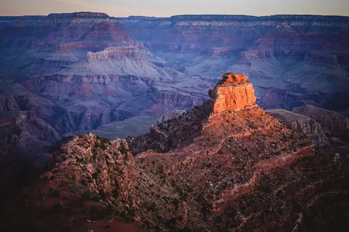 Sunrise on South Kaibab Trail, Grand Canyon, Arizona.