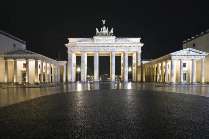 Brandenburg Gate at night, Berlin, Germany