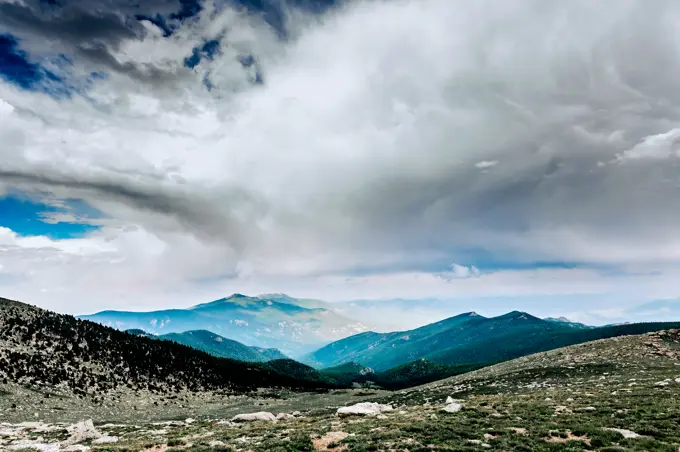 Mountain View in Rocky Mountain National Park