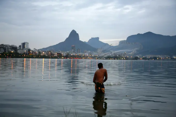 Lagoa Rodrigo de Freitas lake, Rio de Janeiro, Brazil.